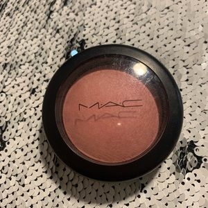 MAC Blush - Shade: Dainty